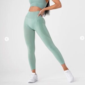 NVGTN Sage Green Contour Seamless Leggings